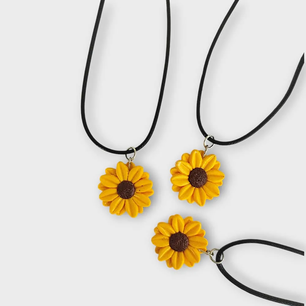 [HD029] Colgante de Girasoles ceramica fria