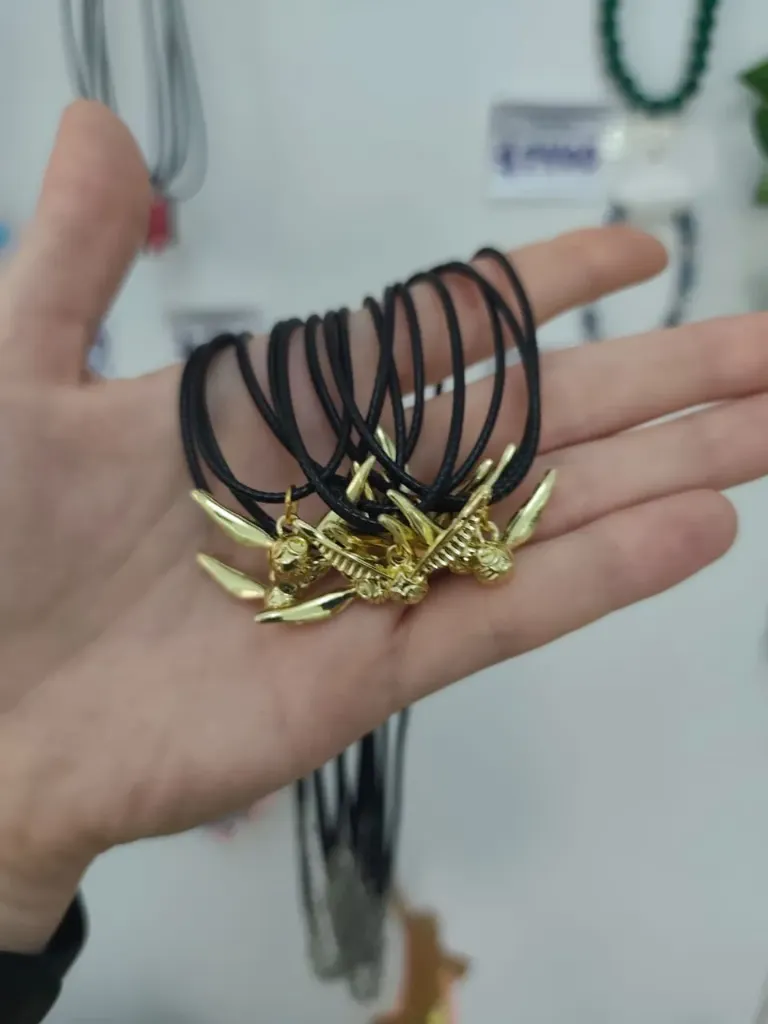 Colgante snitch dorada